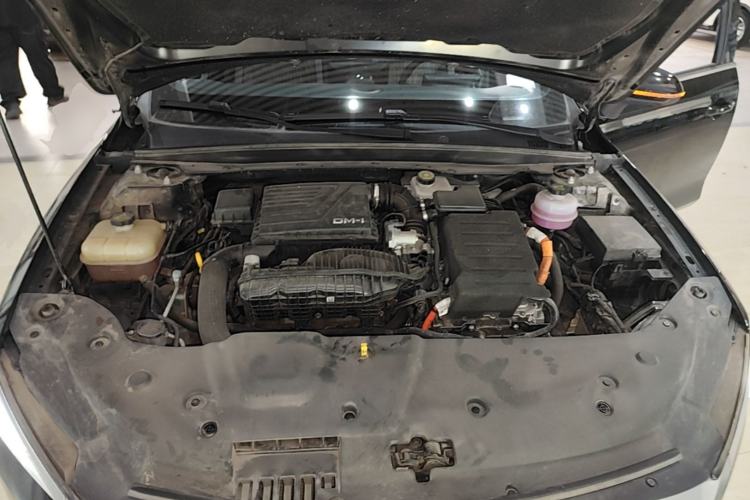 Used BYD Qin PLUS 2024 HONOR Edition DM-i 55KM Leading Model Engine Bay