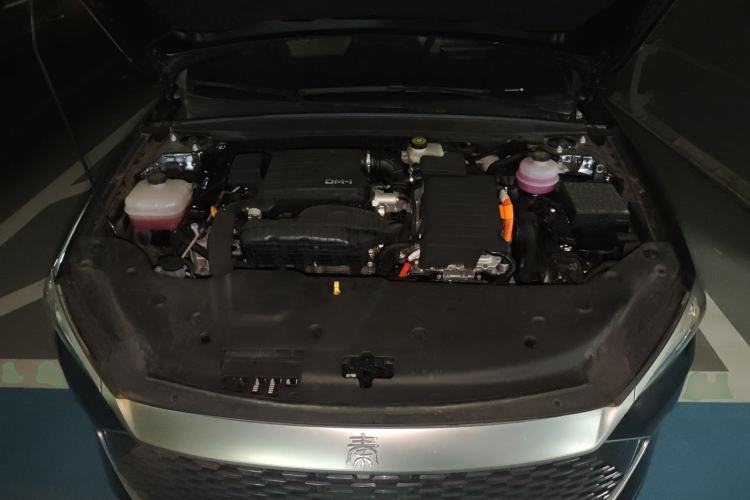 Used BYD Qin PLUS 2024 HONOR Edition DM-i 55KM Leading Model Engine Bay