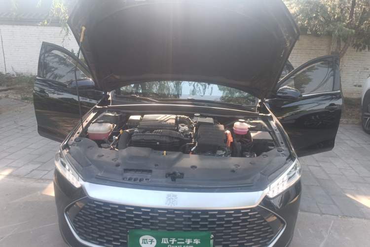 Used BYD Qin PLUS 2024 HONOR Edition DM-i 55KM Leading Model Engine Bay