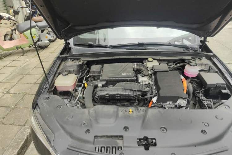 Used BYD Qin PLUS 2024 HONOR Edition DM-i 55KM Leading Model Engine Bay Right