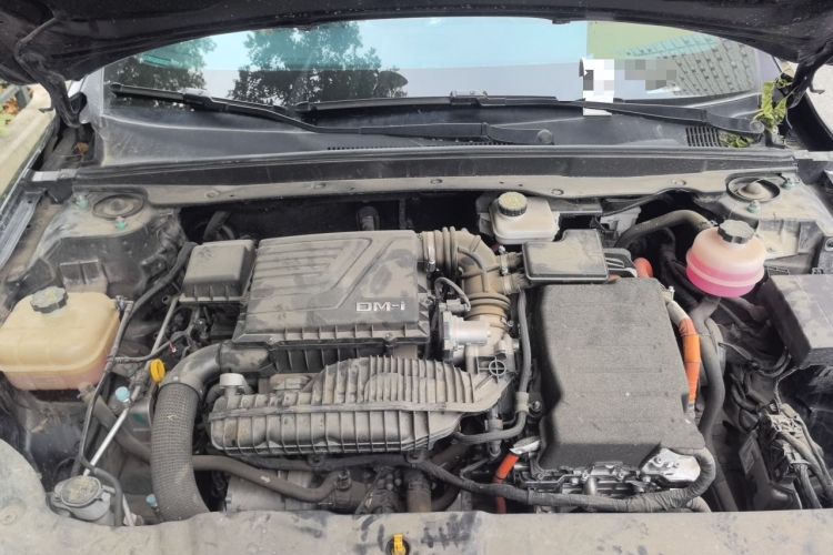 Used BYD Qin PLUS 2024 HONOR Edition DM-i 55KM Leading Model Engine Bay