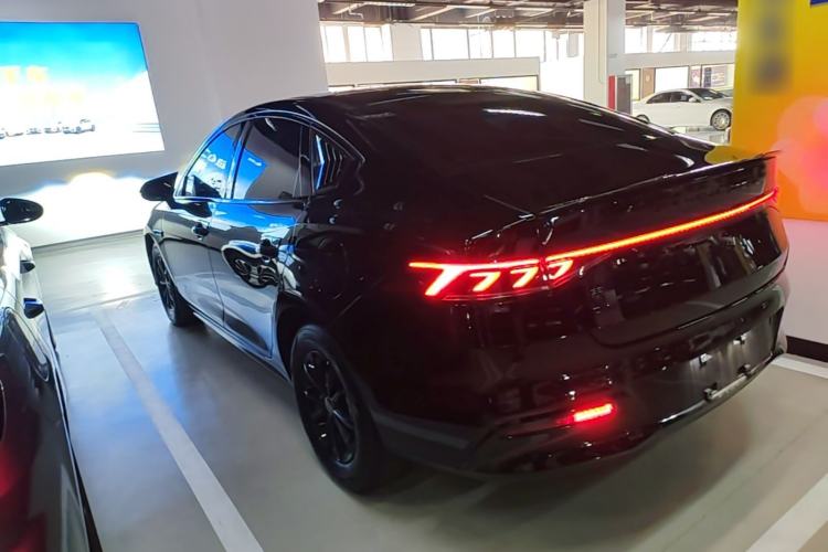 Used BYD Qin PLUS 2024 HONOR Edition DM-i 55KM Leading Model Exterior 2