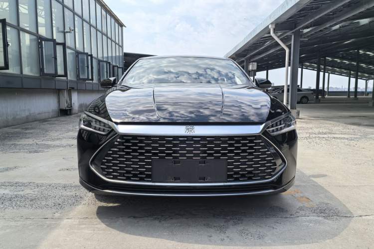 Used BYD Qin PLUS 2024 HONOR Edition DM-i 55KM Leading Model Exterior 3