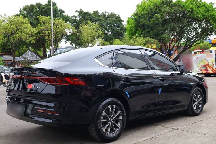 Used BYD Qin PLUS 2024 HONOR Edition DM-i 55KM Leading Model Exterior 5