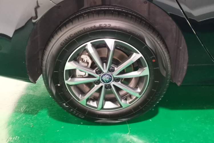 Used BYD Qin PLUS 2024 HONOR Edition DM-i 55KM Leading Model Exterior 5