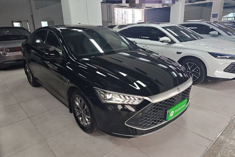 Used BYD Qin PLUS 2024 HONOR Edition DM-i 55KM Leading Model Front Right 45 Deg