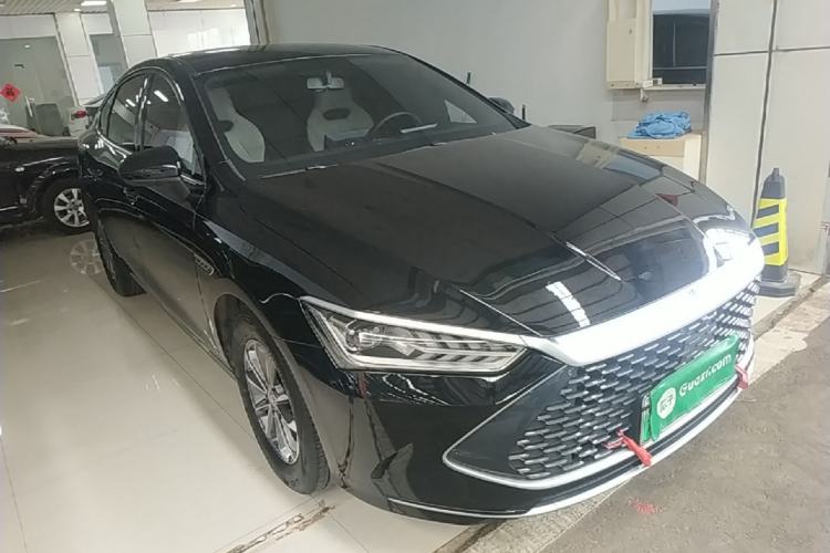 Used BYD Qin PLUS 2024 HONOR Edition DM-i 55KM Leading Model Front Right 45 Deg