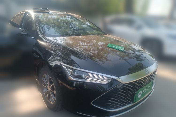 Used BYD Qin PLUS 2024 HONOR Edition DM-i 55KM Leading Model Front Right 45 Deg