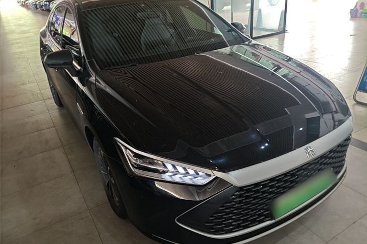 Used BYD Qin PLUS 2024 HONOR Edition DM-i 55KM Leading Model Front Right 45 Deg