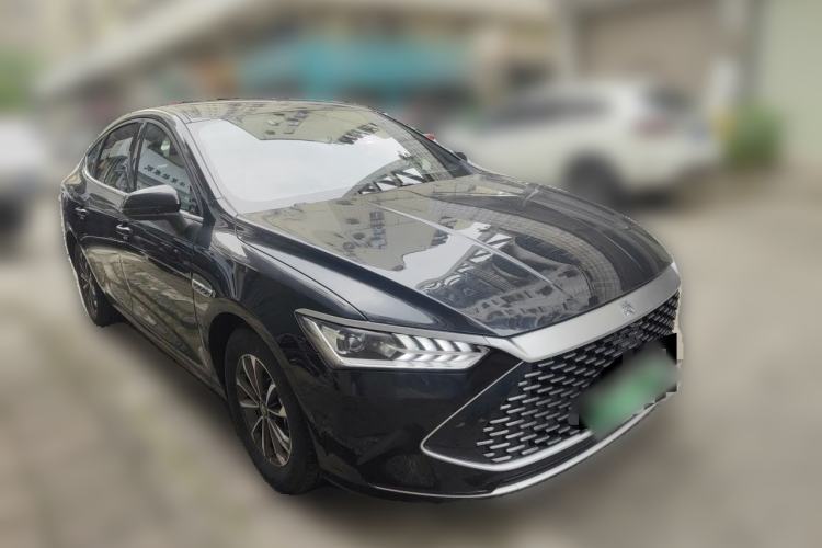 Used BYD Qin PLUS 2024 HONOR Edition DM-i 55KM Leading Model Front Right 45 Deg