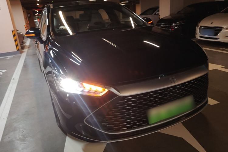 Used BYD Qin PLUS 2024 HONOR Edition DM-i 55KM Leading Model Front Right 45 Deg