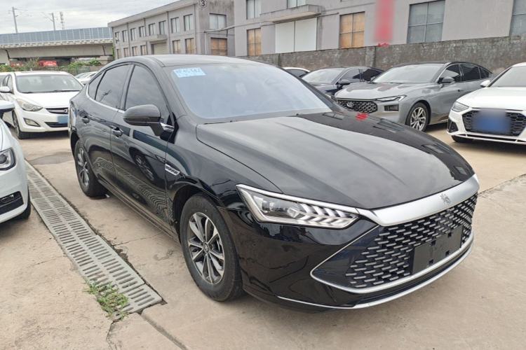 Used BYD Qin PLUS 2024 HONOR Edition DM-i 55KM Leading Model Front Right 45 Deg