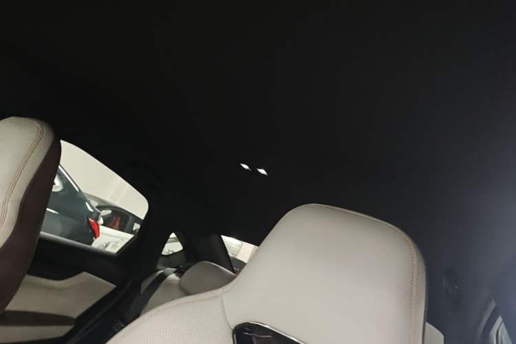 Used BYD Qin PLUS 2024 HONOR Edition DM-i 55KM Leading Model Headliner