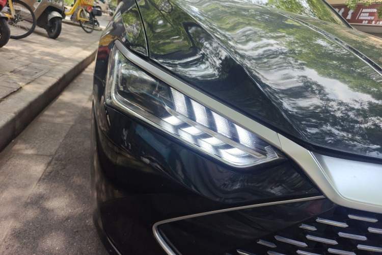 Used BYD Qin PLUS 2024 HONOR Edition DM-i 55KM Leading Model Right Front Headlight