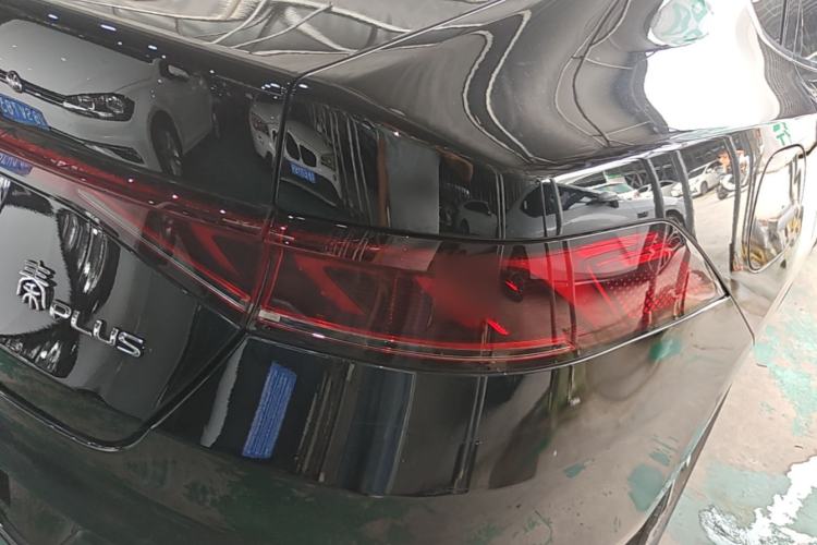 Used BYD Qin PLUS 2024 HONOR Edition DM-i 55KM Leading Model Right Rear Taillight