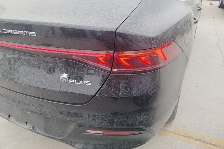 Used BYD Qin PLUS 2024 Honor Edition EV 420KM Beyond Model Right Rear Taillight