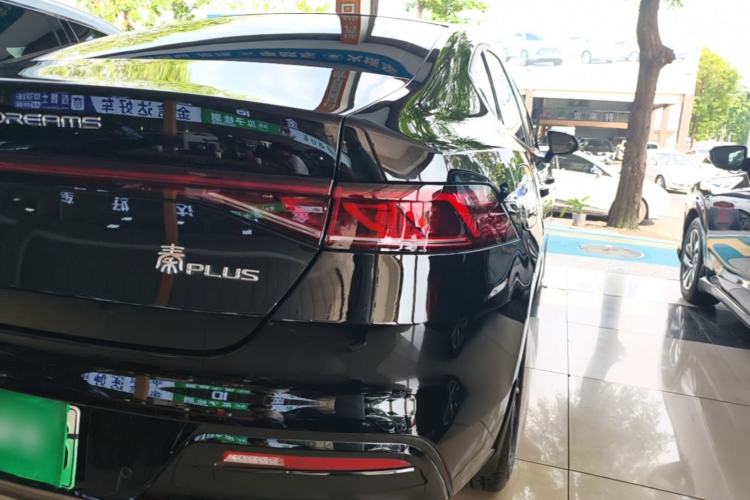 Used BYD Qin PLUS 2024 HONOR Edition DM-i 55KM Leading Model Right Rear Taillight