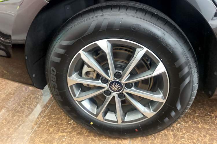 Used BYD Qin PLUS 2024 HONOR Edition DM-i 55KM Leading Model Right Rear Wheel Hub