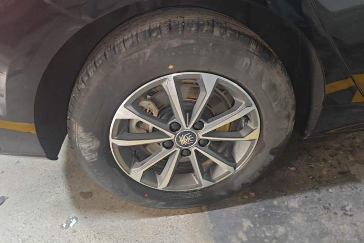 Used BYD Qin PLUS 2024 HONOR Edition DM-i 55KM Leading Model Right Rear Wheel Hub