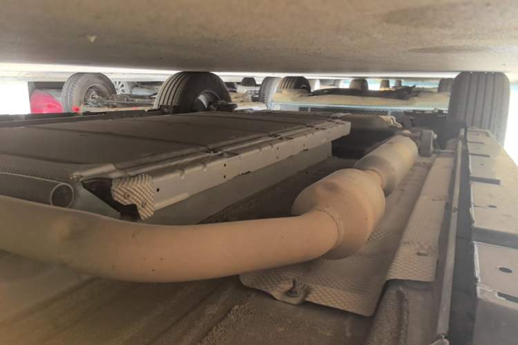 Used BYD Qin PLUS 2024 HONOR Edition DM-i 55KM Leading Model Right Side Sill
