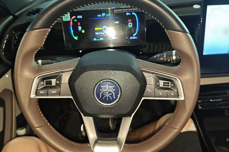 Used BYD Qin PLUS 2024 HONOR Edition DM-i 55KM Leading Model Steering Wheel
