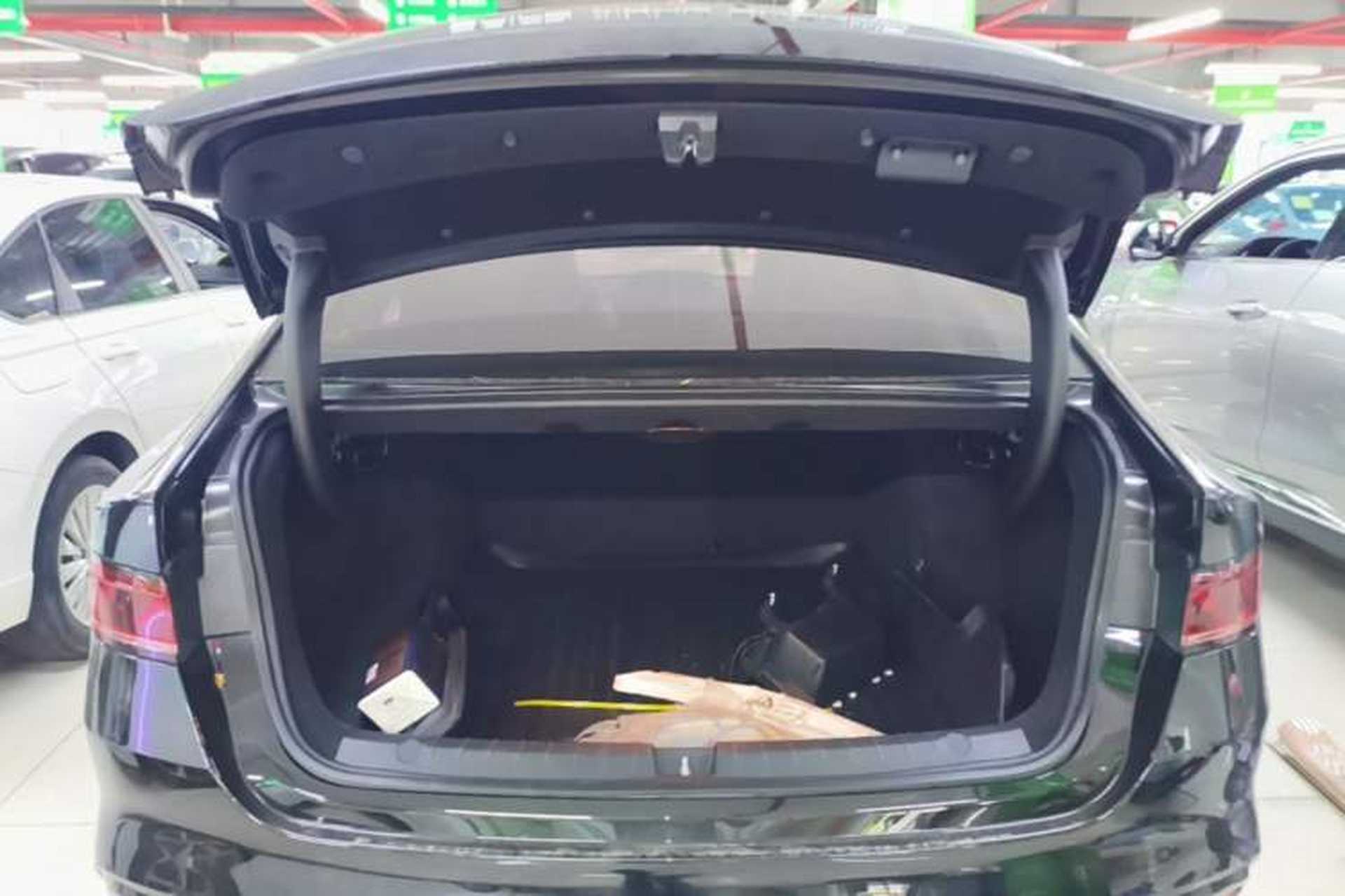 Used BYD Qin PLUS 2024 HONOR Edition DM-i 55KM Leading Model Trunk