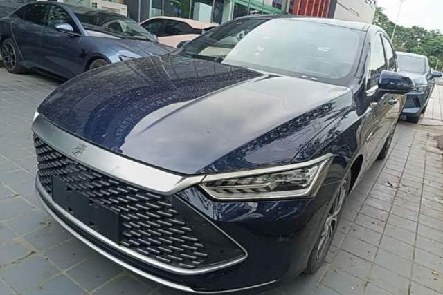 Used BYD Qin PLUS 2024 HONOR Edition DM-i 120KM Beyond Model