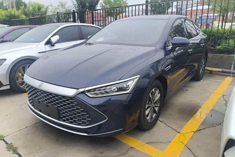 Used BYD Qin PLUS 2024 HONOR Edition DM-i 55KM Leading Model Guazi used car, China used car export, Used car for sale, Used BYD cars, Cheapest cars for sale