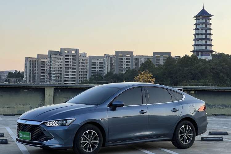 BYD Qin PLUS 2024 HONOR Edition DM-i 55KM Leading Model