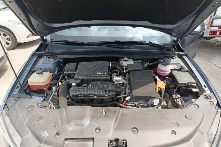 Used BYD Qin PLUS 2024 HONOR Edition DM-i 55KM Leading Model Engine Bay