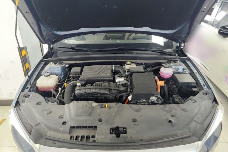 Used BYD Qin PLUS 2024 HONOR Edition DM-i 55KM Leading Model Engine Bay