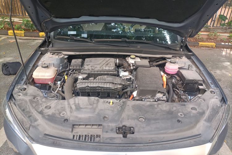Used BYD Qin PLUS 2024 HONOR Edition DM-i 55KM Leading Model Engine Bay
