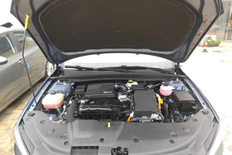 Used BYD Qin PLUS 2024 HONOR Edition DM-i 55KM Leading Model Engine Bay