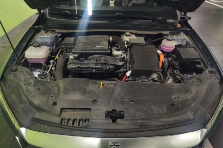 Used BYD Qin PLUS 2024 HONOR Edition DM-i 55KM Leading Model Engine Bay