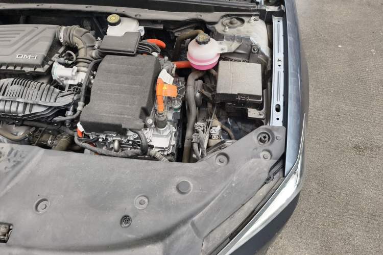 Used BYD Qin PLUS 2024 HONOR Edition DM-i 55KM Leading Model Engine Bay Left