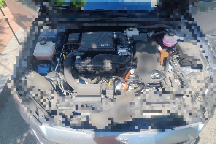 Used BYD Qin PLUS 2024 HONOR Edition DM-i 55KM Leading Model Engine Bay