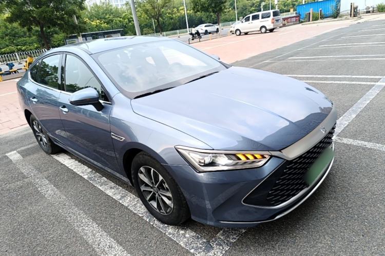 Used BYD Qin PLUS 2024 HONOR Edition DM-i 55KM Leading Model Front Right 45 Deg