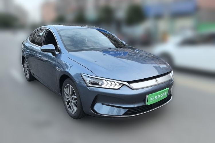 Used BYD Qin PLUS 2024 Honor Edition EV 420KM Beyond Model Front Right 45 Deg