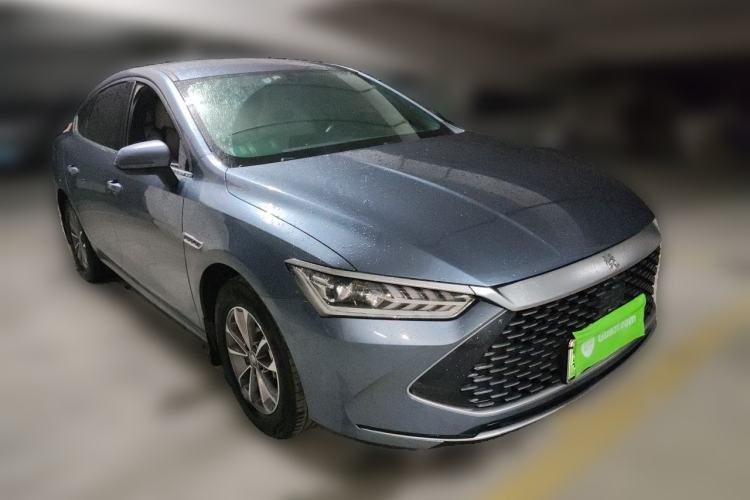Used BYD Qin PLUS 2024 HONOR Edition DM-i 55KM Leading Model Front Right 45 Deg