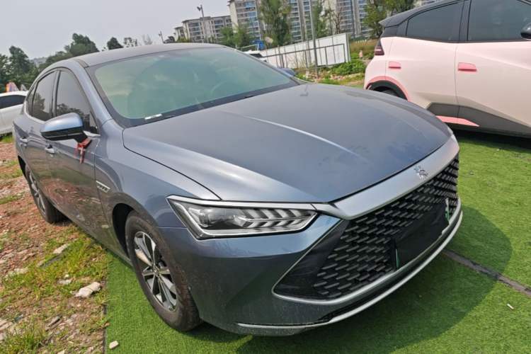 Used BYD Qin PLUS 2024 HONOR Edition DM-i 55KM Leading Model Front Right 45 Deg