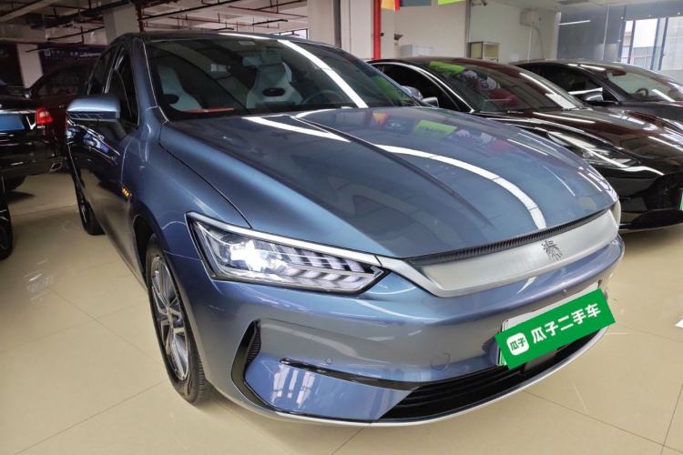 Used BYD Qin PLUS 2024 Honor Edition EV 510KM Beyond Model Front Right 45 Deg