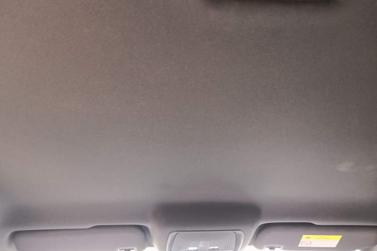 Used BYD Qin PLUS 2024 HONOR Edition DM-i 55KM Leading Model Headliner