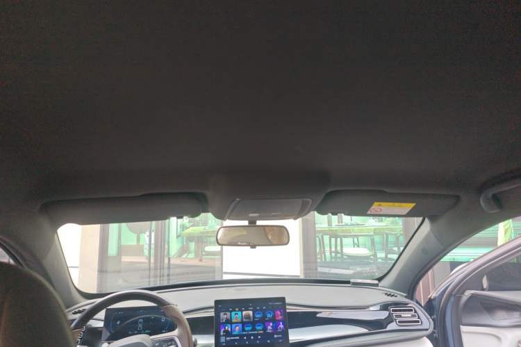 Used BYD Qin PLUS 2024 HONOR Edition DM-i 55KM Leading Model Headliner