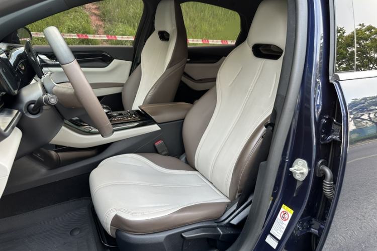 Used BYD Qin PLUS 2024 HONOR Edition DM-i 55KM Leading Model Interior 4