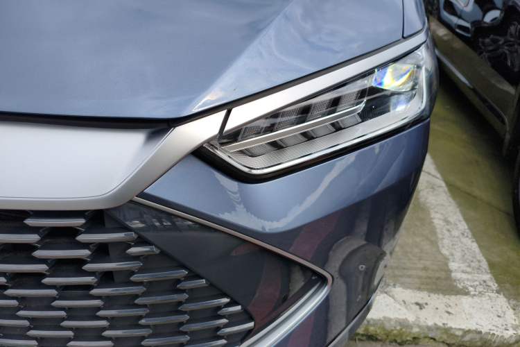 Used BYD Qin PLUS 2024 HONOR Edition DM-i 120KM Excellence Model Left Front Headlight