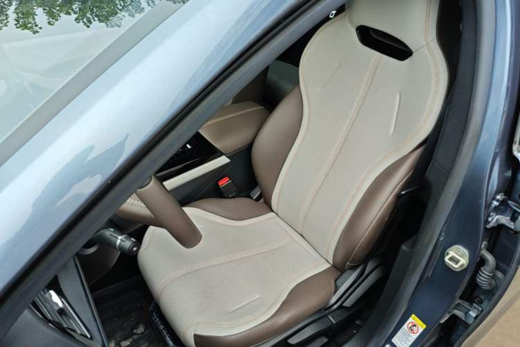 Used BYD Qin PLUS 2024 HONOR Edition DM-i 55KM Leading Model Left Front Seat
