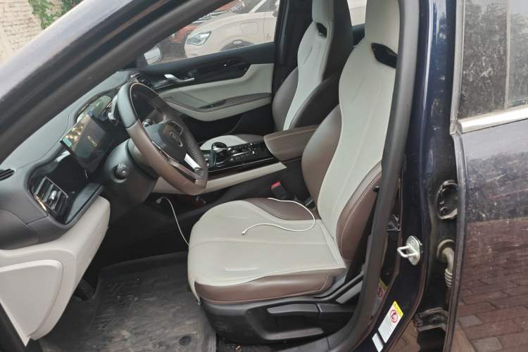 Used BYD Qin PLUS 2024 HONOR Edition DM-i 55KM Leading Model Left Front Seat