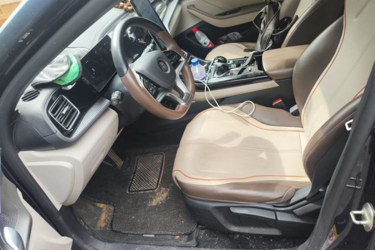 Used BYD Qin PLUS 2024 Honor Edition EV 510KM Leading Model Left Front Seat