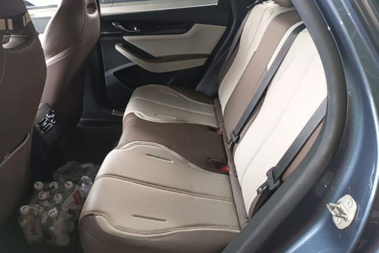 Used BYD Qin PLUS 2024 HONOR Edition DM-i 55KM Leading Model Left Rear Seat
