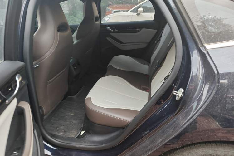 Used BYD Qin PLUS 2024 HONOR Edition DM-i 55KM Leading Model Left Rear Seat